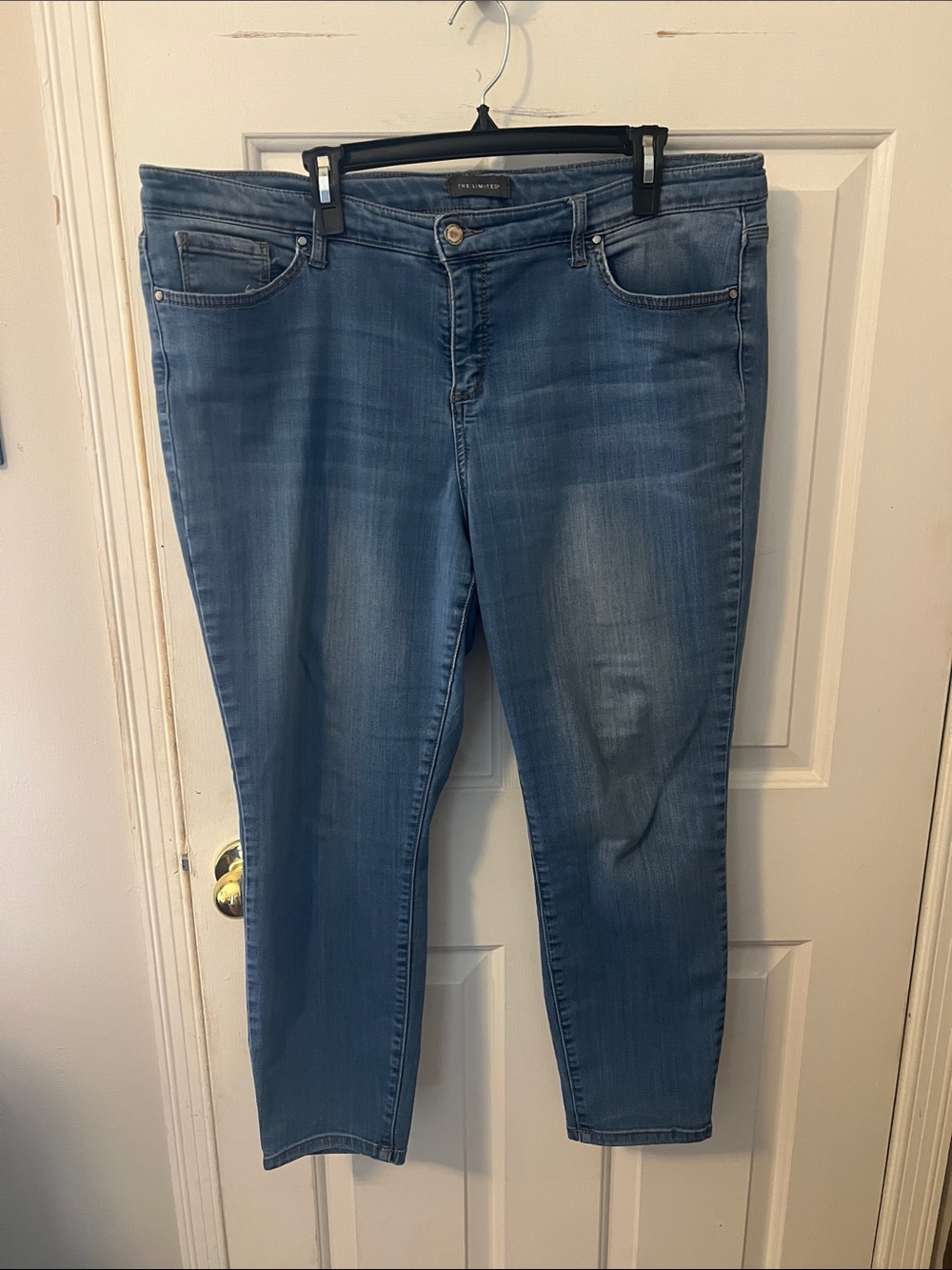The Limited Light Blue Ankle Jeans